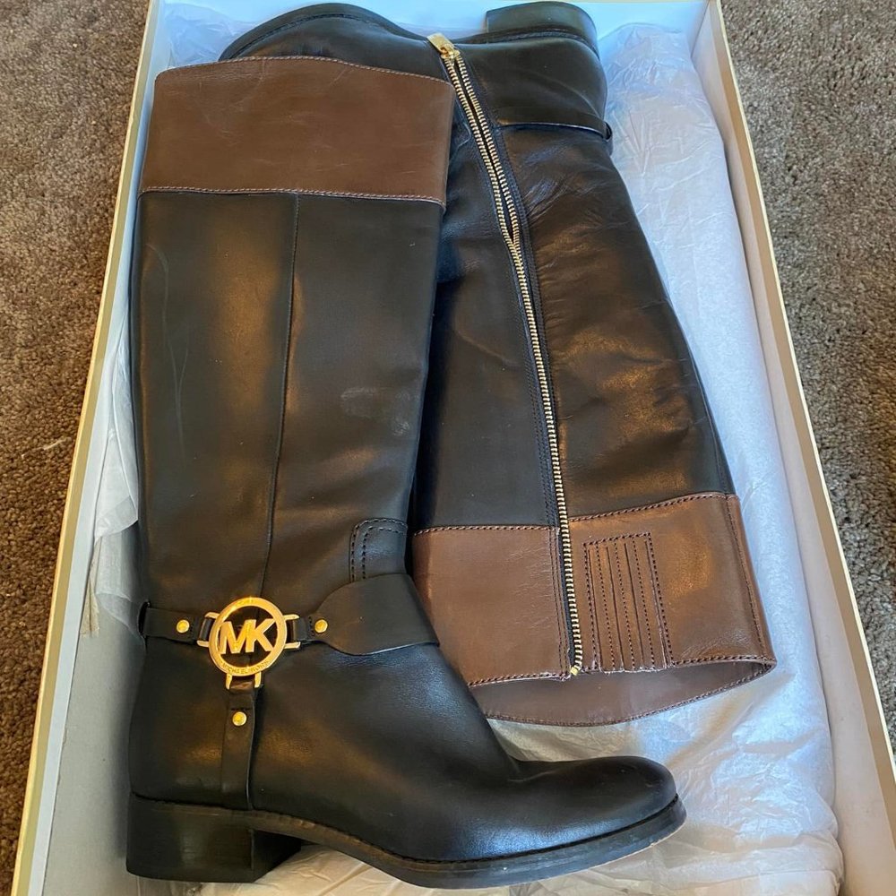 Michael Kors Womens Boots